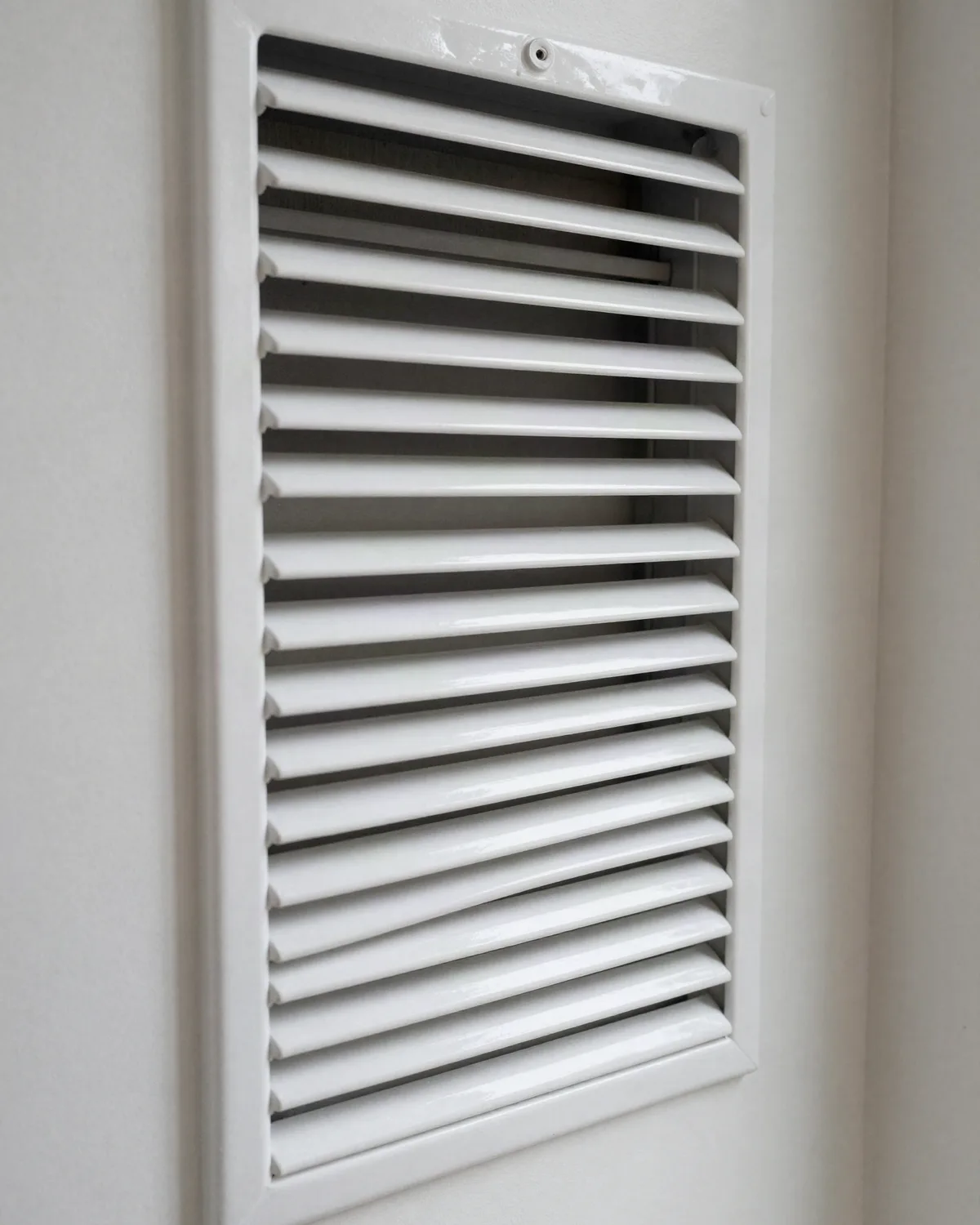 A return air grille after washing and refitting